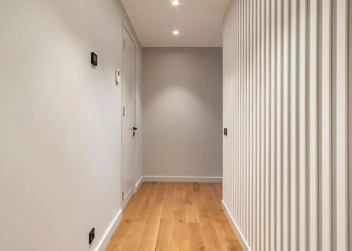 River View With A/c, Perfect For Families! شقة