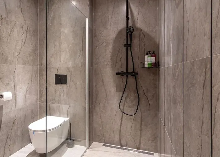 شقة River View With A/c, Perfect For Families! *