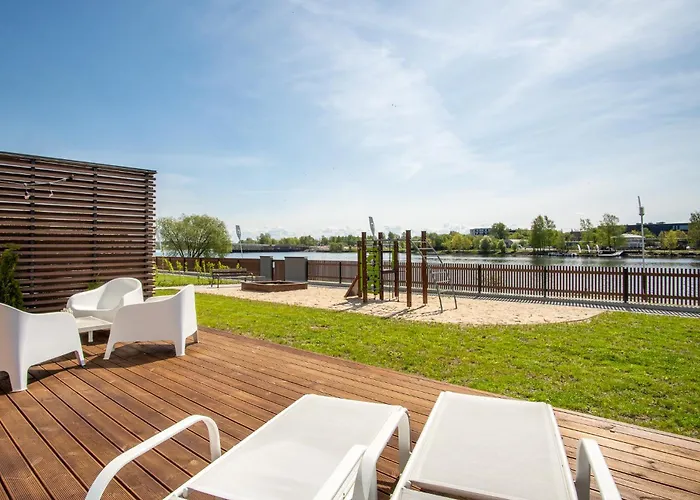 شقة River View With A/c, Perfect For Families! بارنو